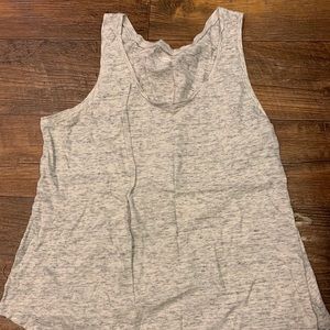 Old navy relaxed scoop neck tank